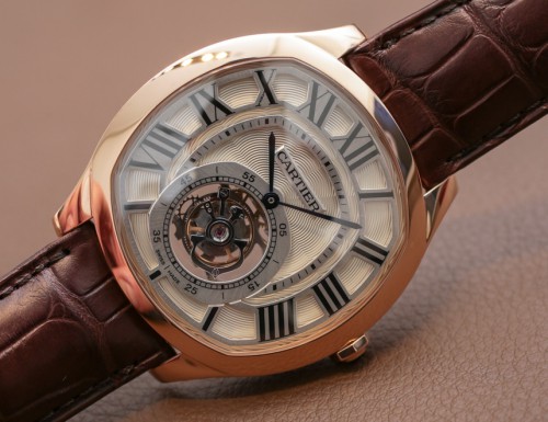 Side of Cartier Drive De Cartier watch