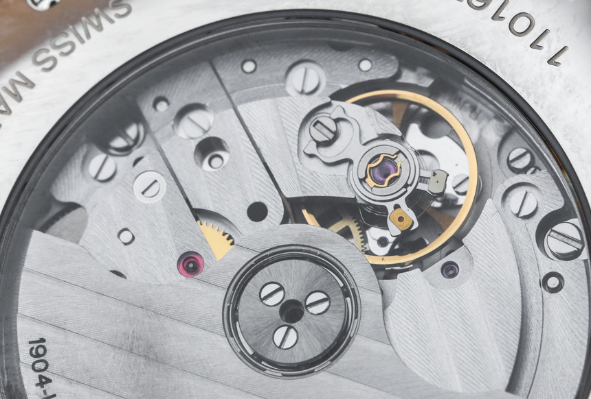 Cartier Drive De Cartier Moon Phases & Drive De Cartier Extra-Flat Watches Hands-On Hands-On