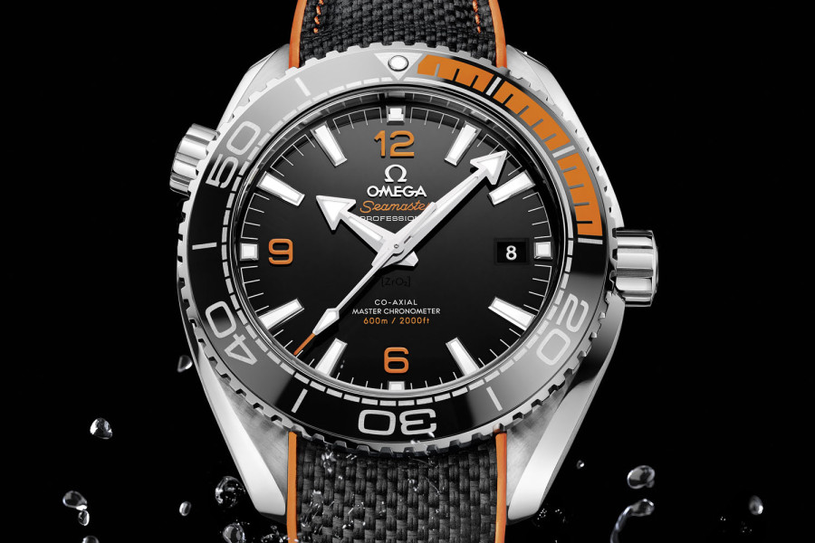 Front of Omega Seamaster Planet Ocean 43.5mm Auto 02