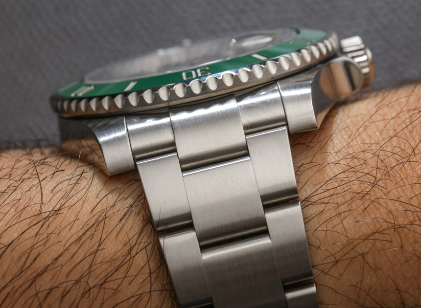 Rolex Submariner 116610LV In Green Watch Review Wrist Time Reviews 