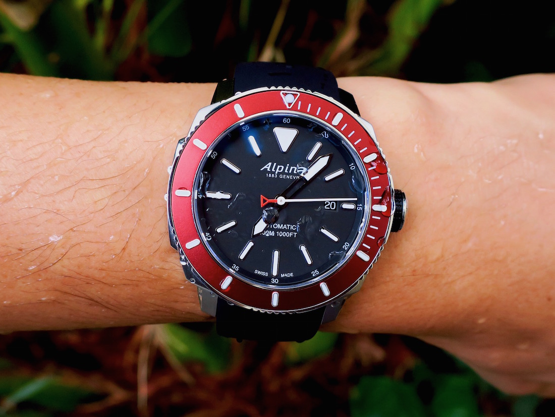 Alpina Seastrong Diver 300 Automatic Watch Review Wrist Time Reviews 