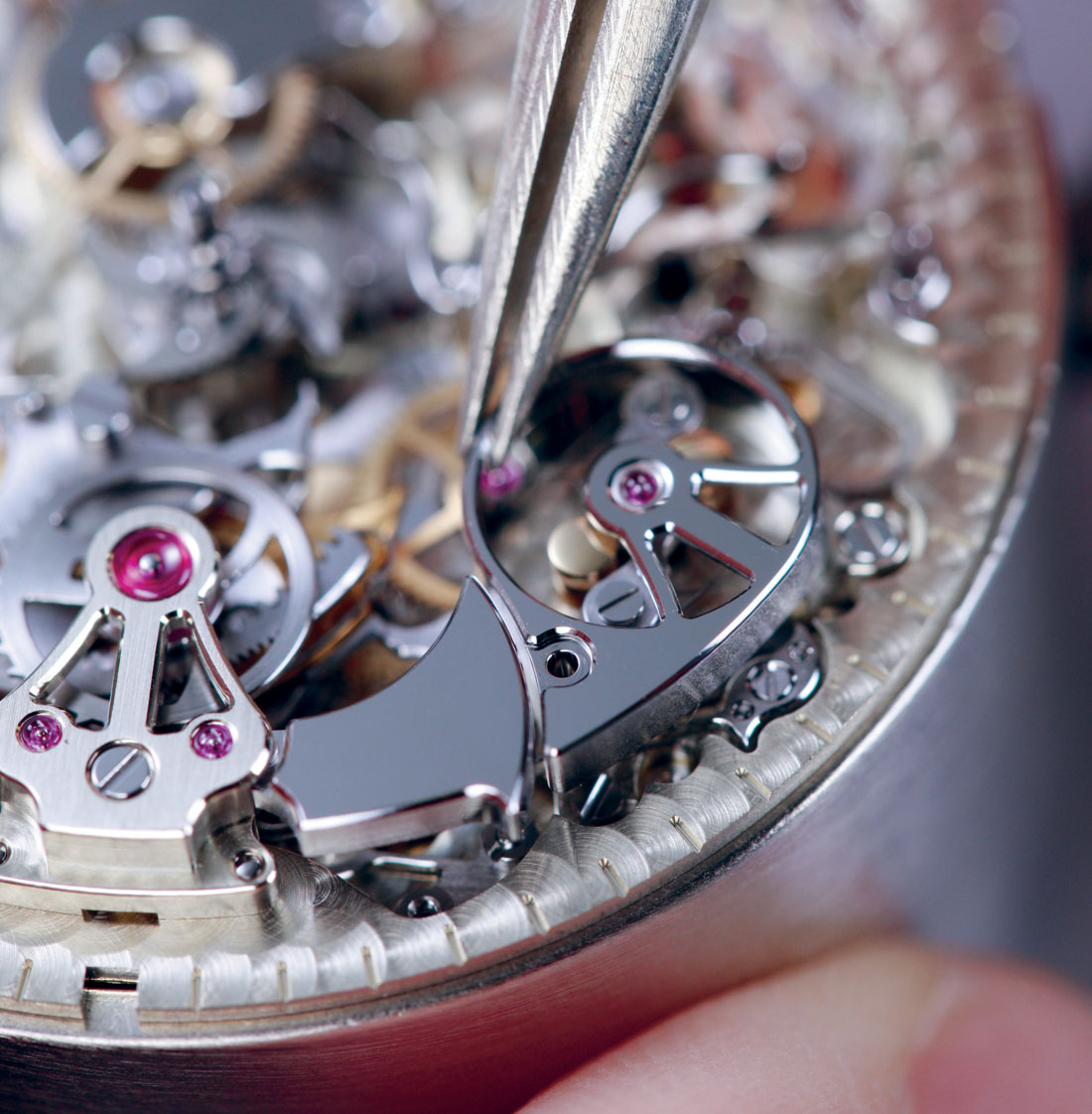 Chopard L.U.C Full Strike Minute Repeater Watch With Sapphire Gongs Hands-On Hands-On 