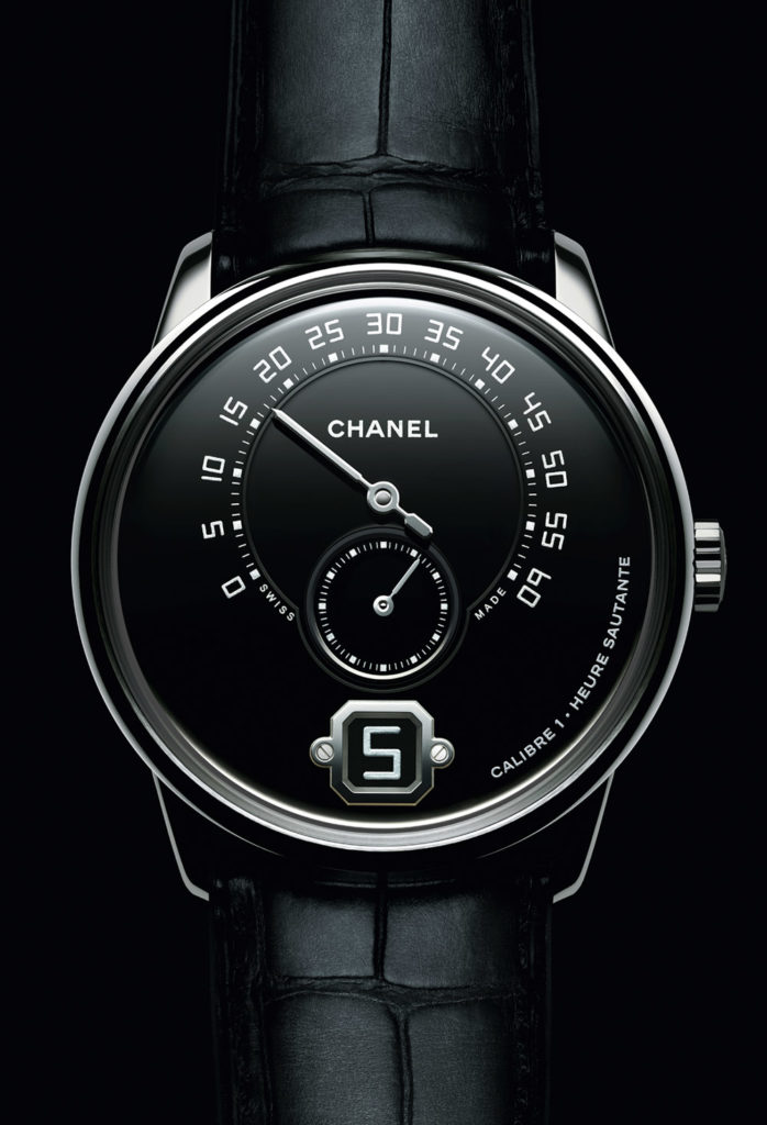 The 2017 version of the Monsieur de Chanel in platinum